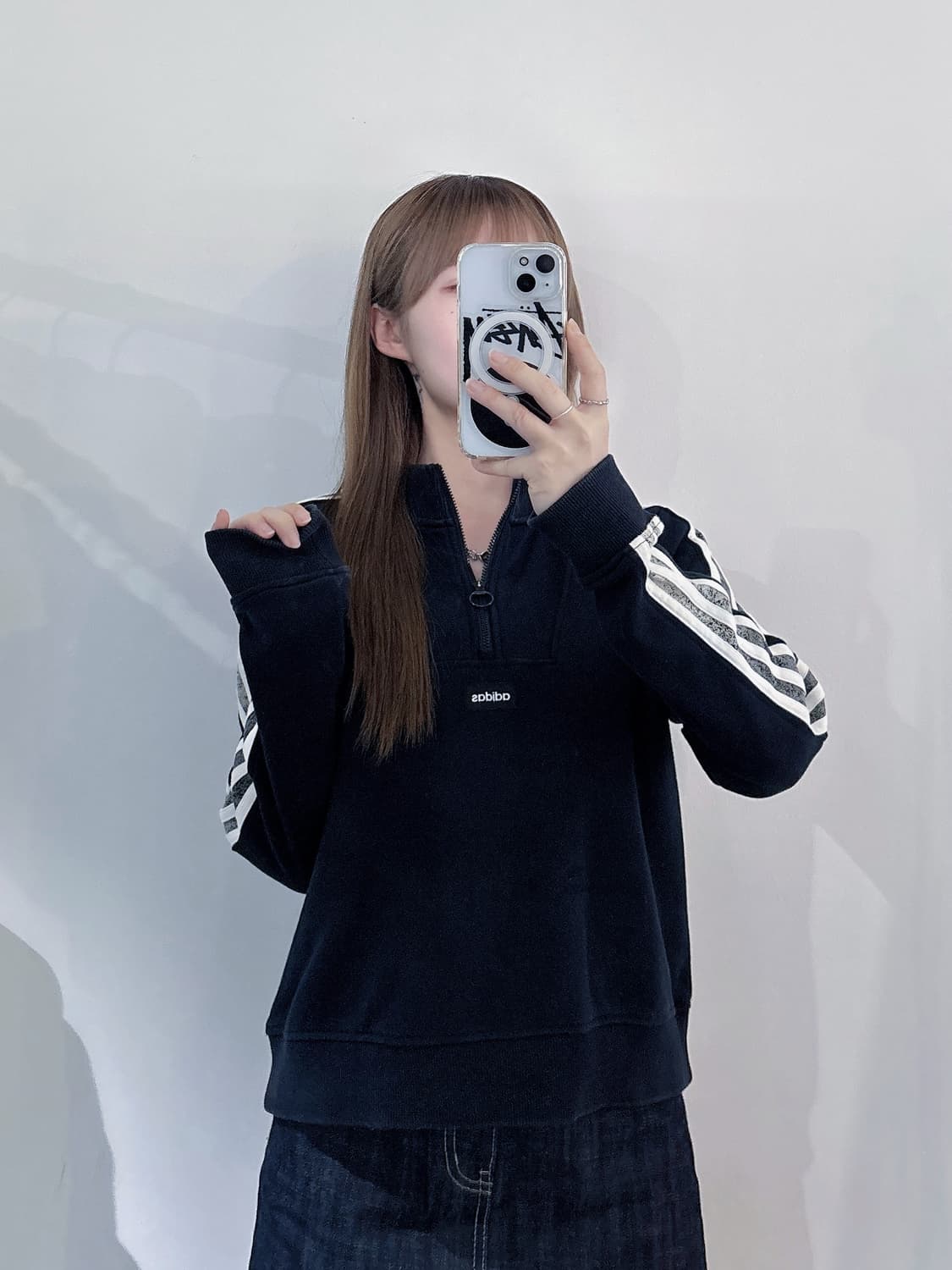 아디다스 스펠로고 블랙 삼선 반집업 상품이미지2