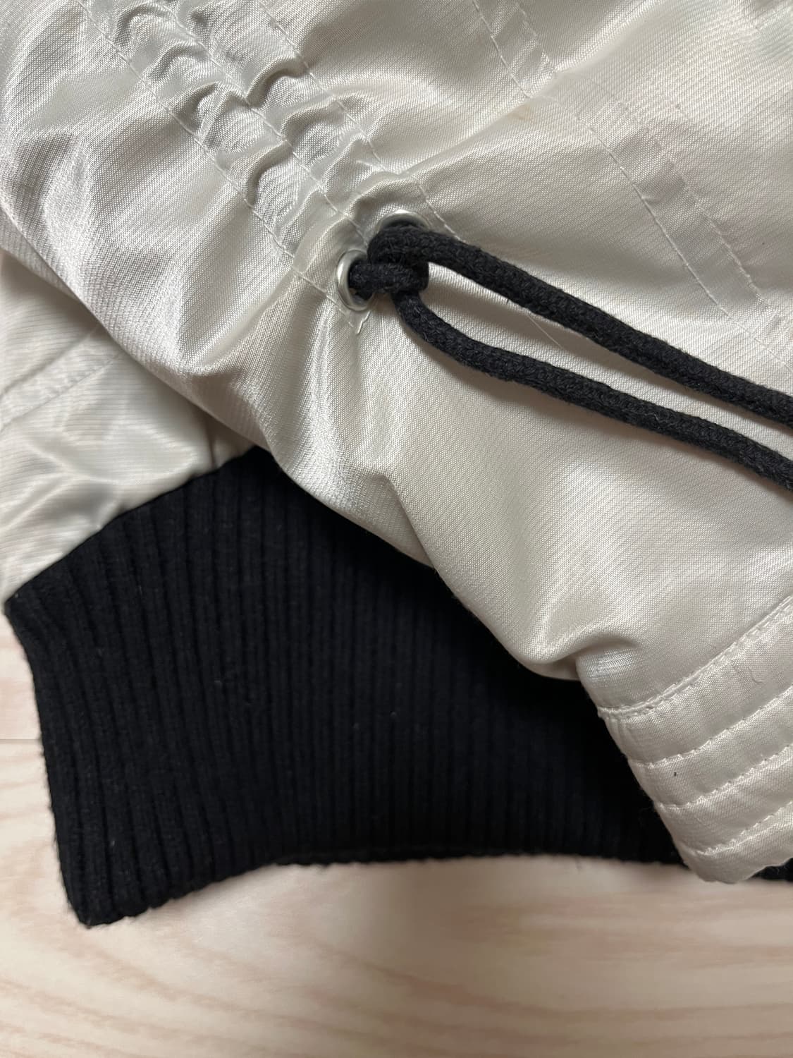 아이보리 후드 케이프 퍼패딩 상품이미지4