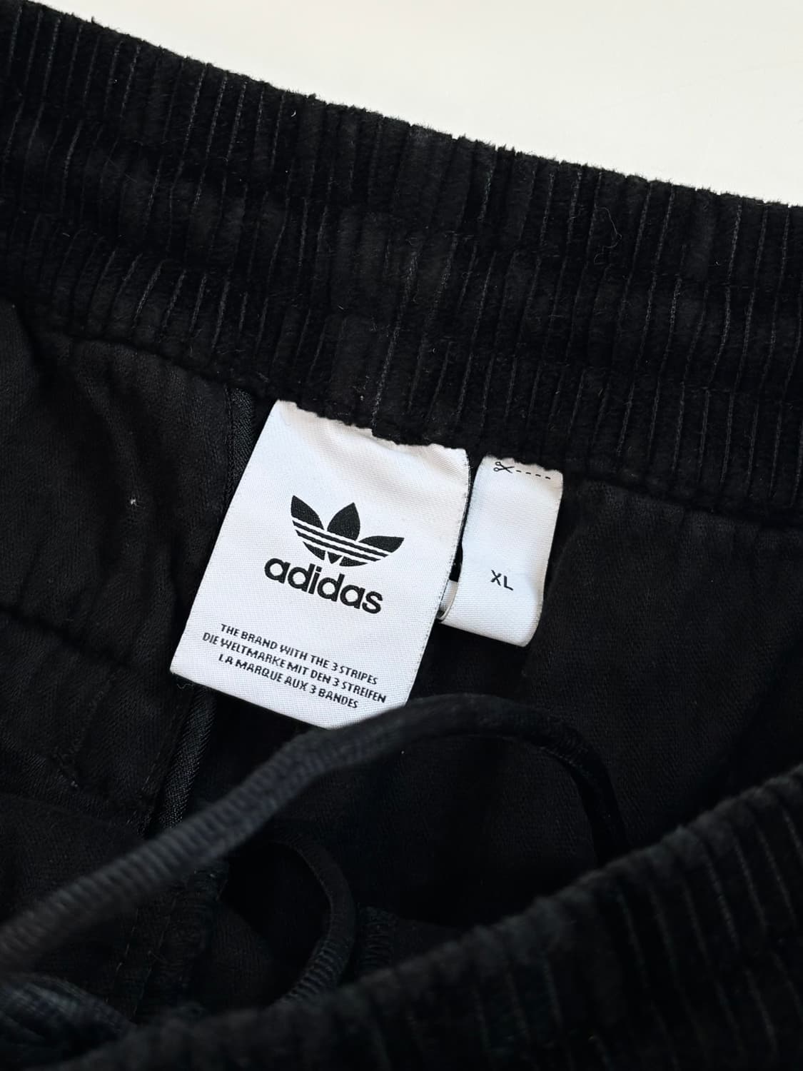Adidas 아디다스 코듀로이 BB 블랙컬러 트랙 셋업 상품이미지9