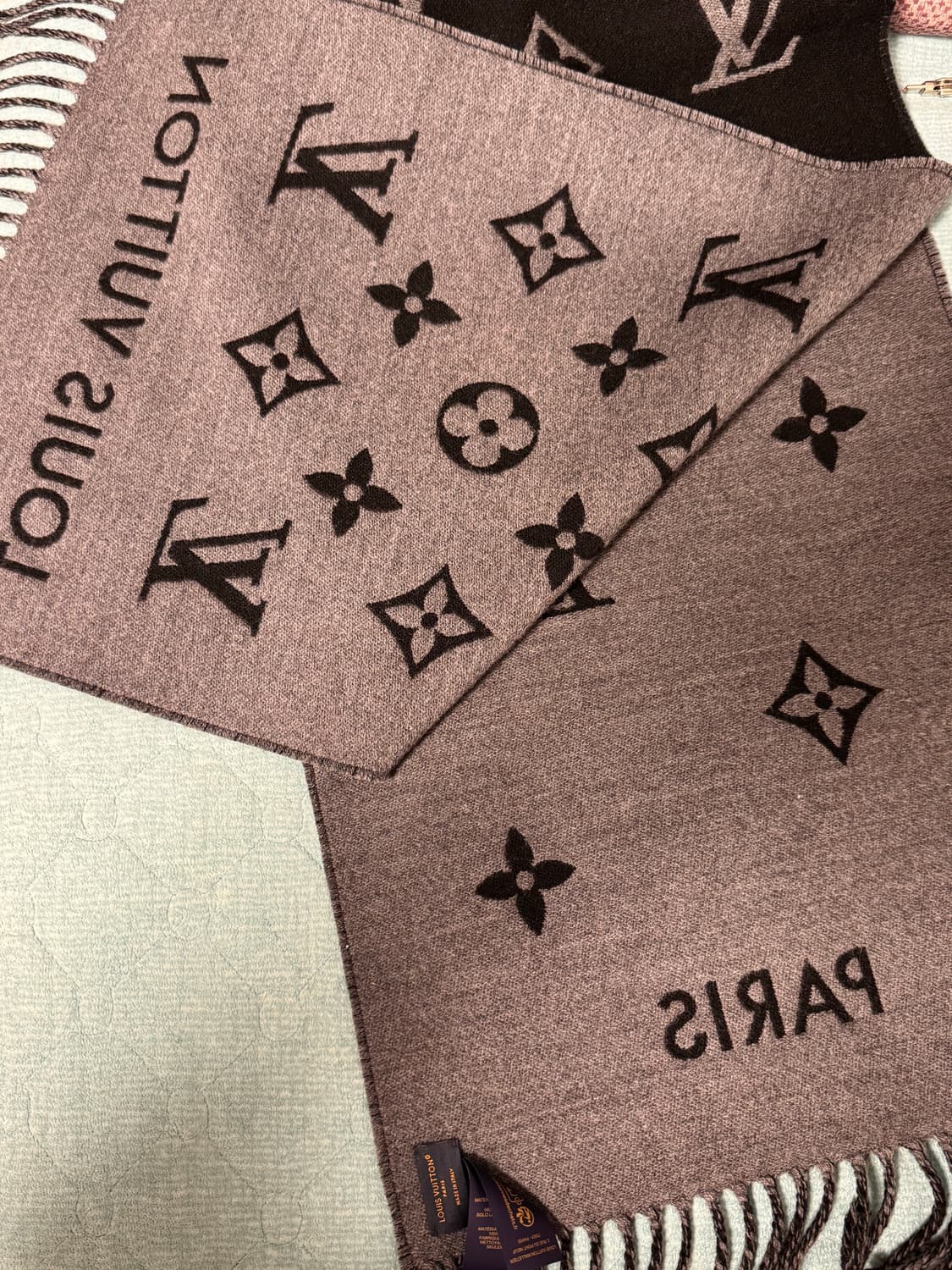 루이비통 모노그램 머플러 블랙 새제품 팝니다 상품이미지5