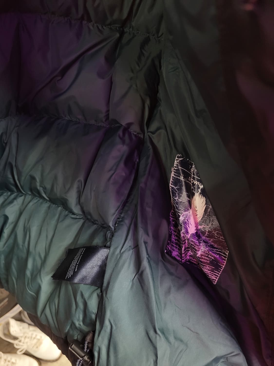 타미힐피거 블랙 패딩 점퍼 구스 다운 (후드 분리형) 상품이미지6