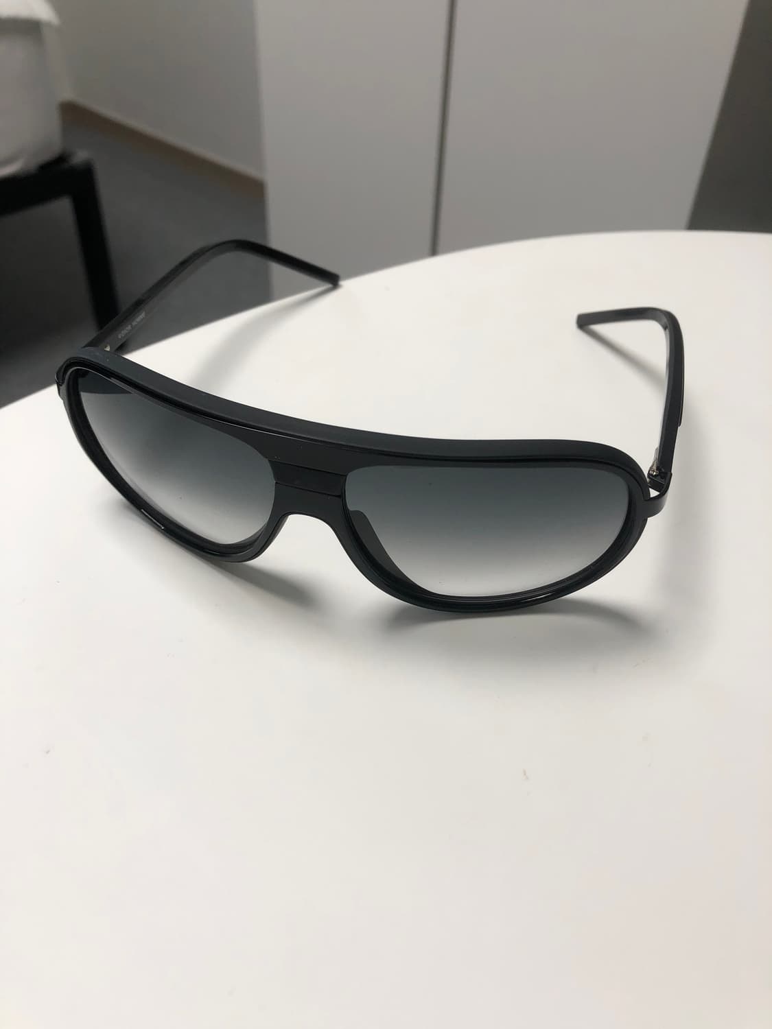 DIOR HOMME 보잉 틴트 선글라스 상품이미지4