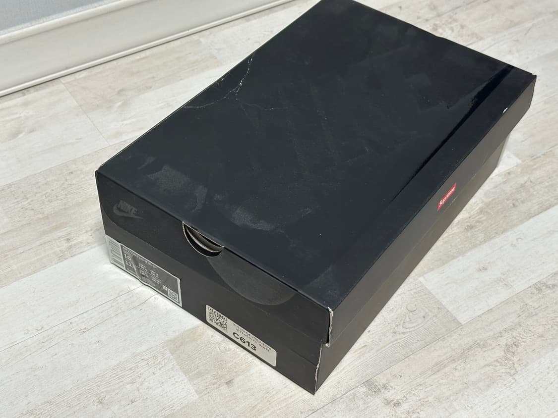 슈프림 나이키 줌플라이트95 280사이즈 새제품 상품이미지4