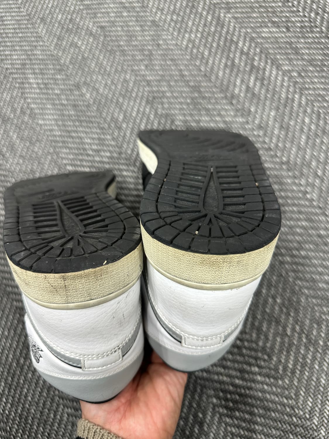 나이키 에어조던1 미드 상품이미지4