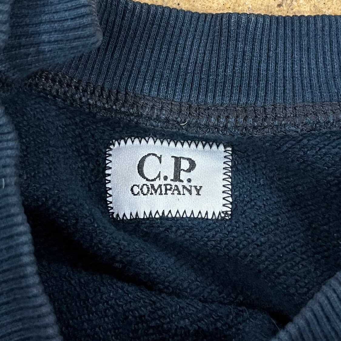 [정품/XL] C.P.컴퍼니 네이비 맨투맨 티셔츠 b16 상품이미지5