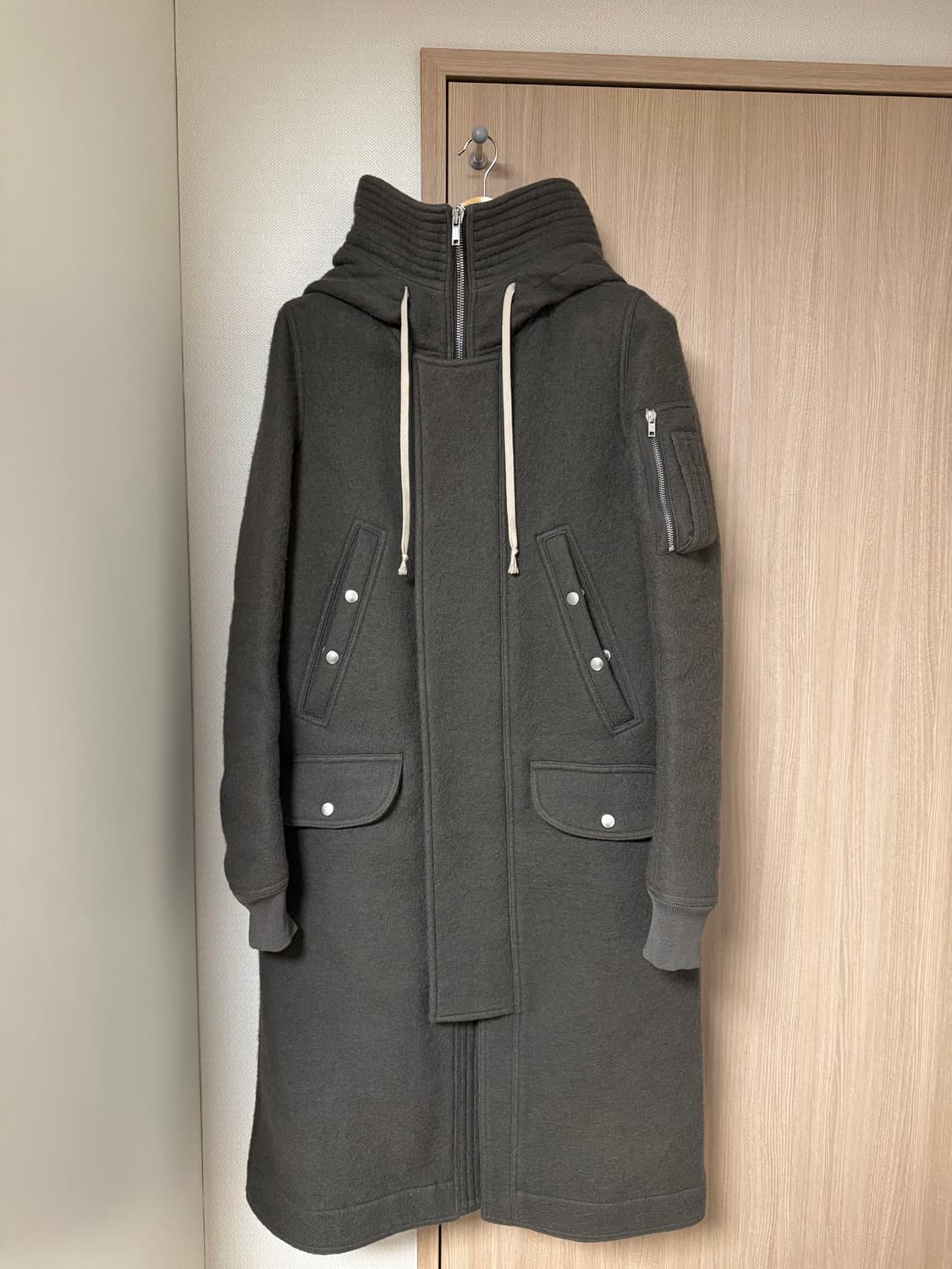 릭오웬스 메가 파카 mega parka dust 상품이미지1