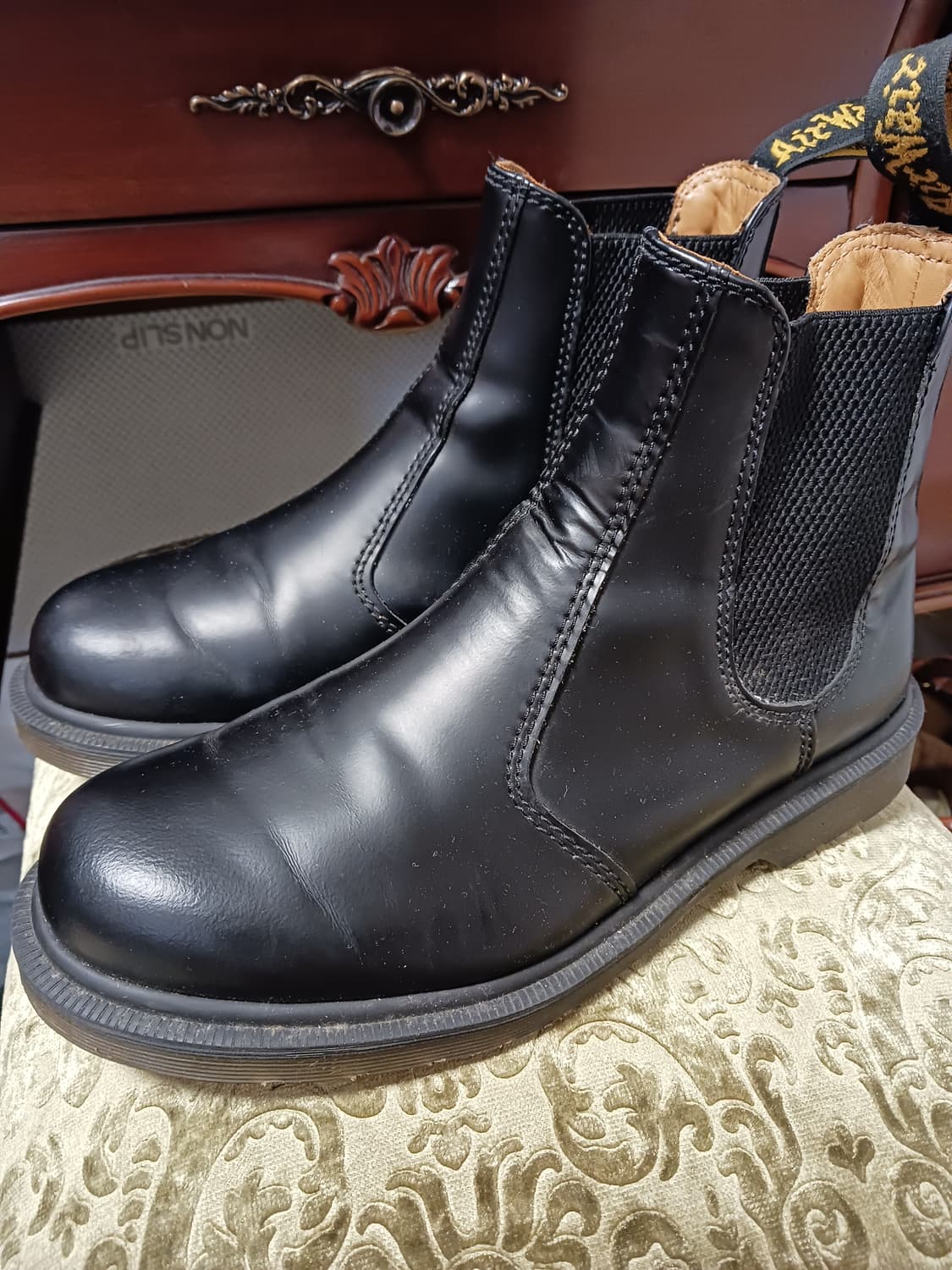 닥터마틴 첼시부츠 상품이미지2