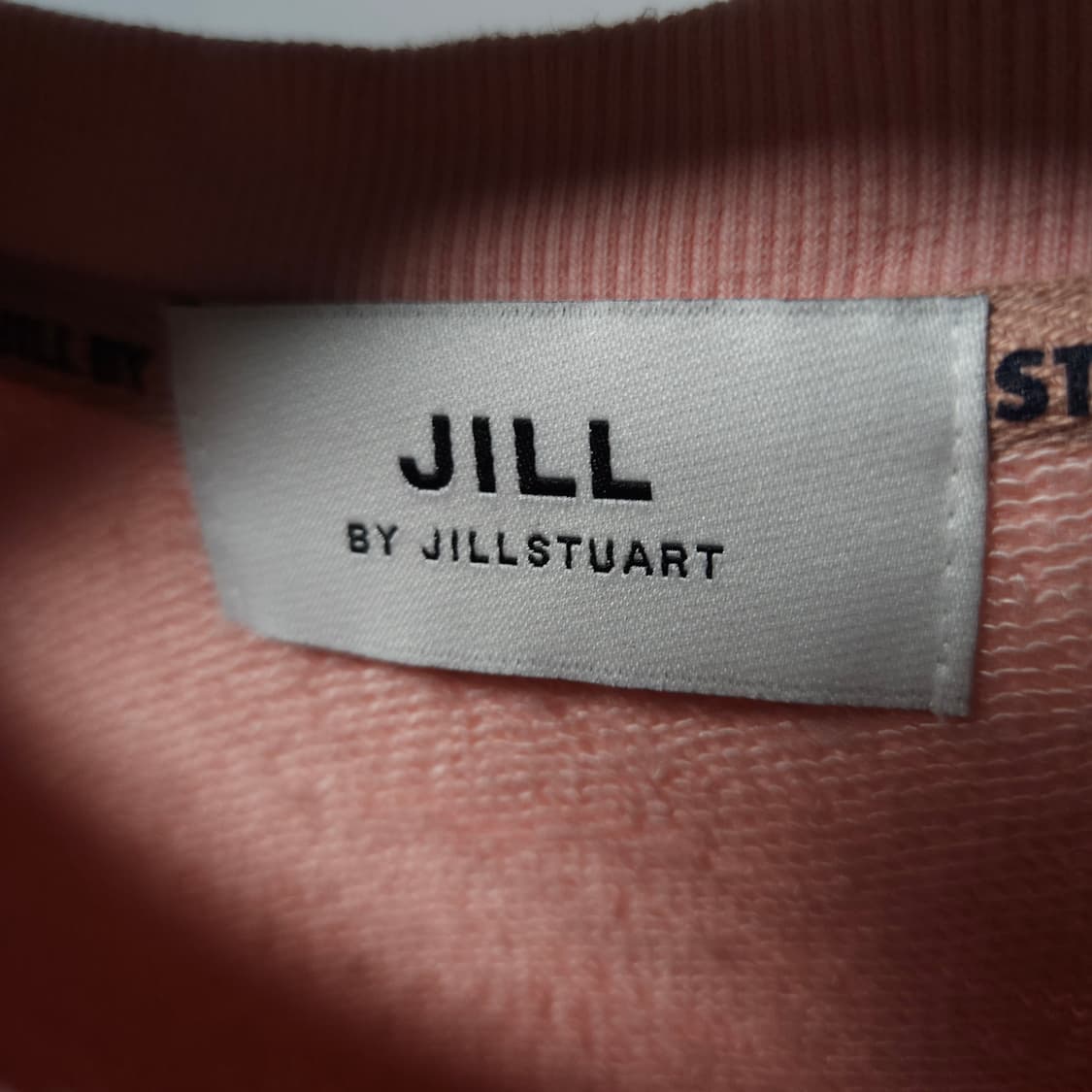 L ) 질스튜어트 핑크 맨투맨 티셔츠 상품이미지3