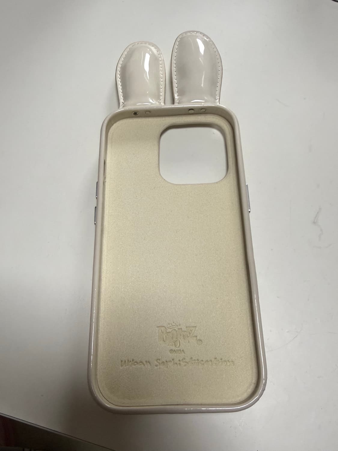 어반소피스티케이션 16프로 16pro 토끼 샤샤 케이스 상품이미지7