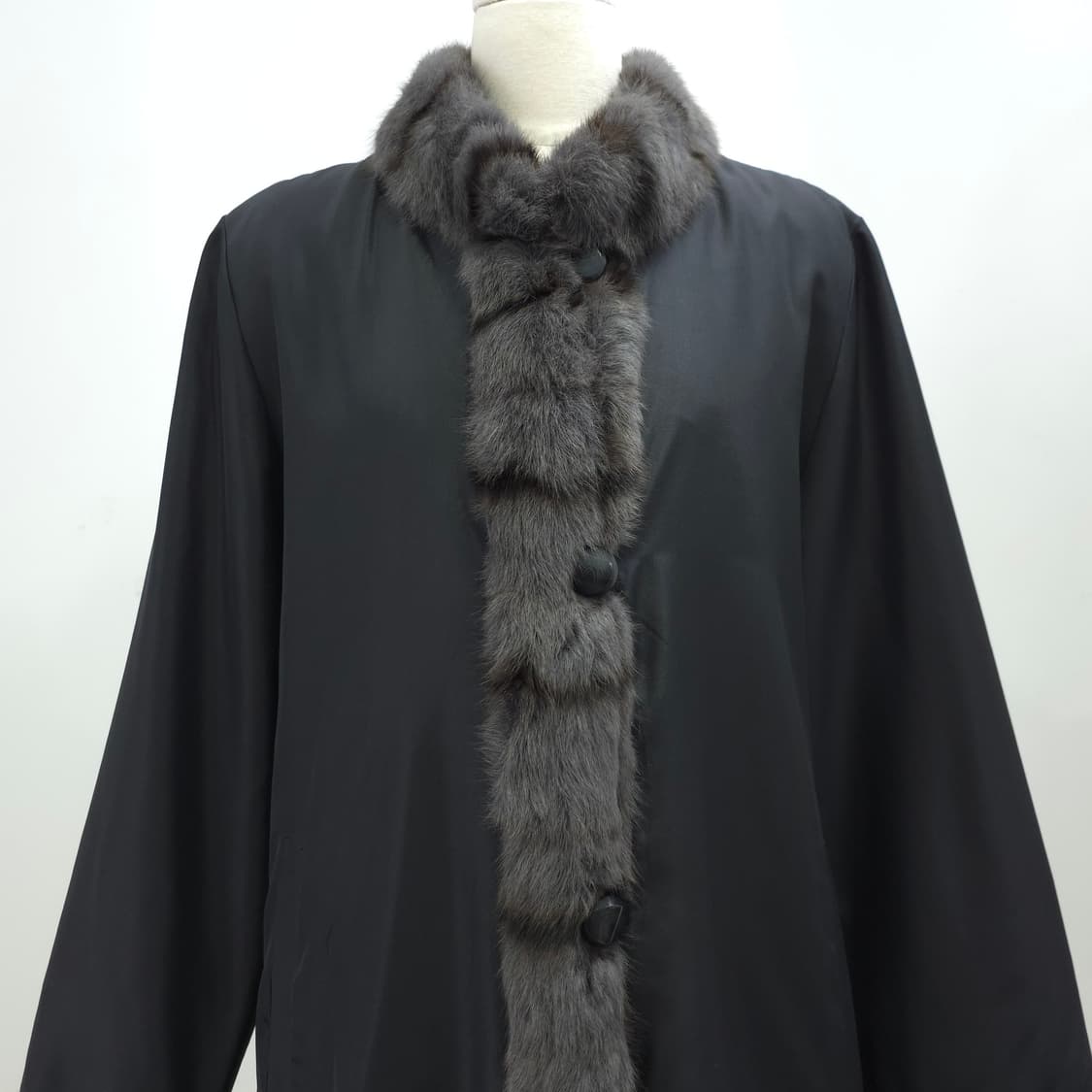 프리미엄 리버시블 천연 실크 100 로리스 모피 롱 코트 상품이미지5