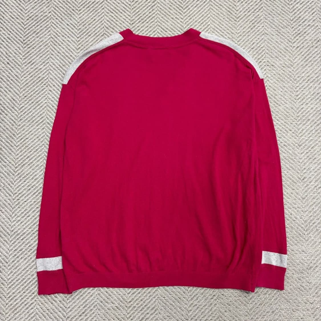 타미힐피거 코튼캐시미어 브이넥 니트 v1638 상품이미지2