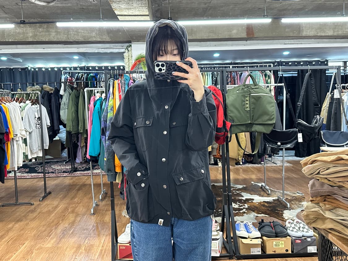 베이프 마운틴 자켓 상품이미지2