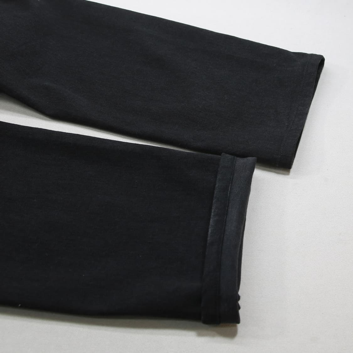(착용컷) Calvin Klein Jeans 블랙 진 (남성용 31.5) 상품이미지10