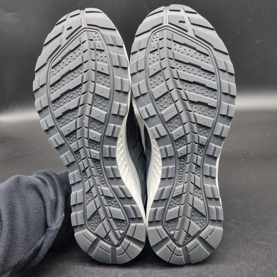 프로스펙스 미끄럼방지 트레킹화260 상품이미지3