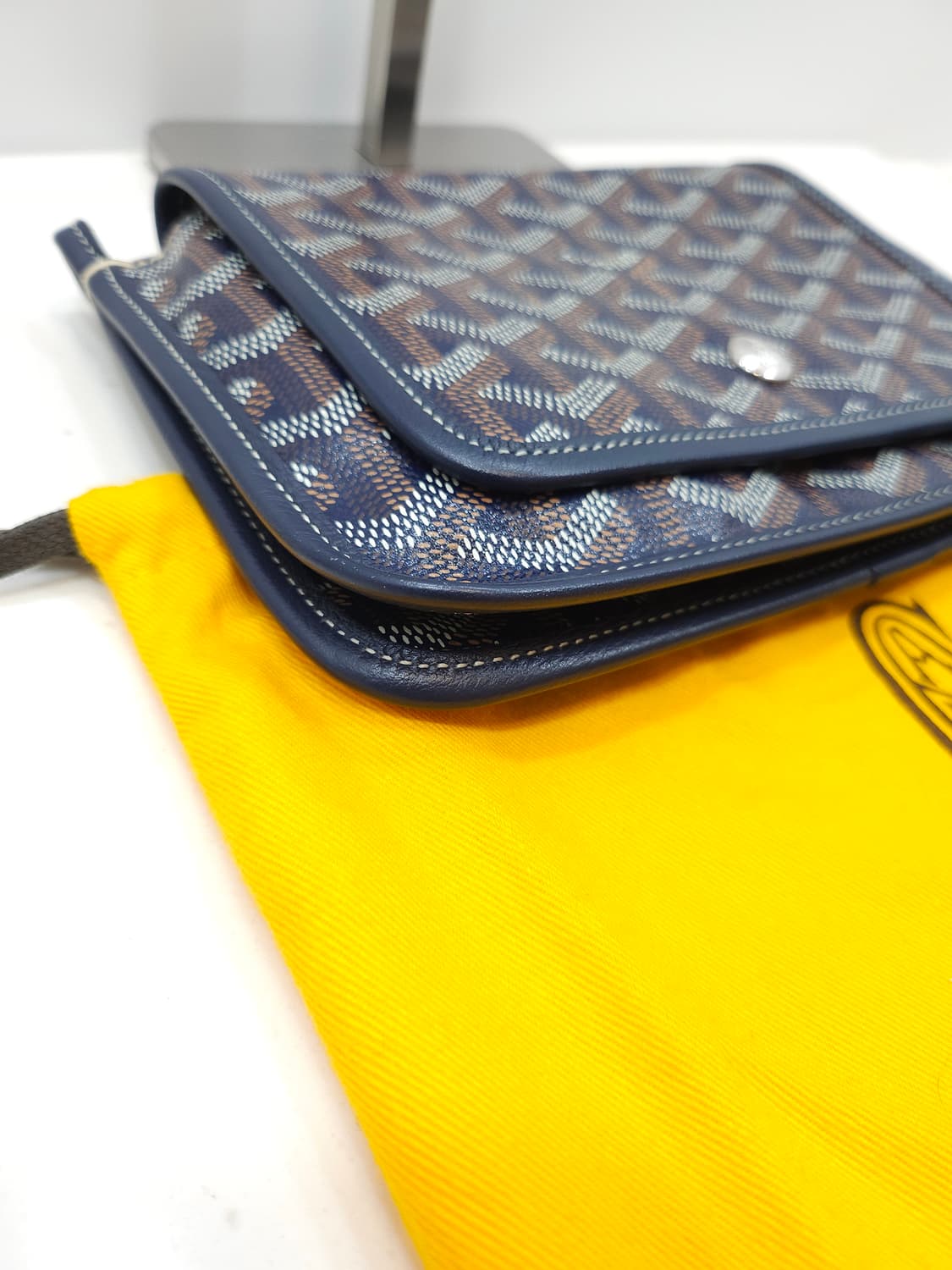 [정품] 고야드 플뤼메 크로스백 네이비 상품이미지8