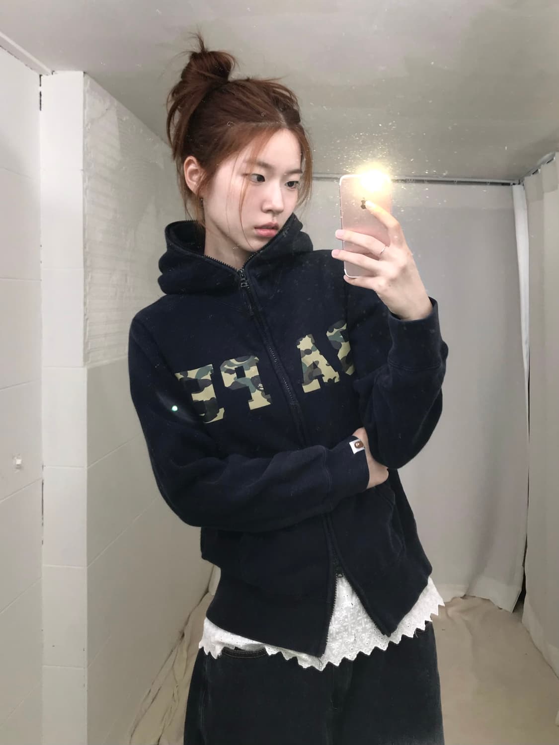 베이프 카모 레터링 네이비 후드집업 상품이미지2