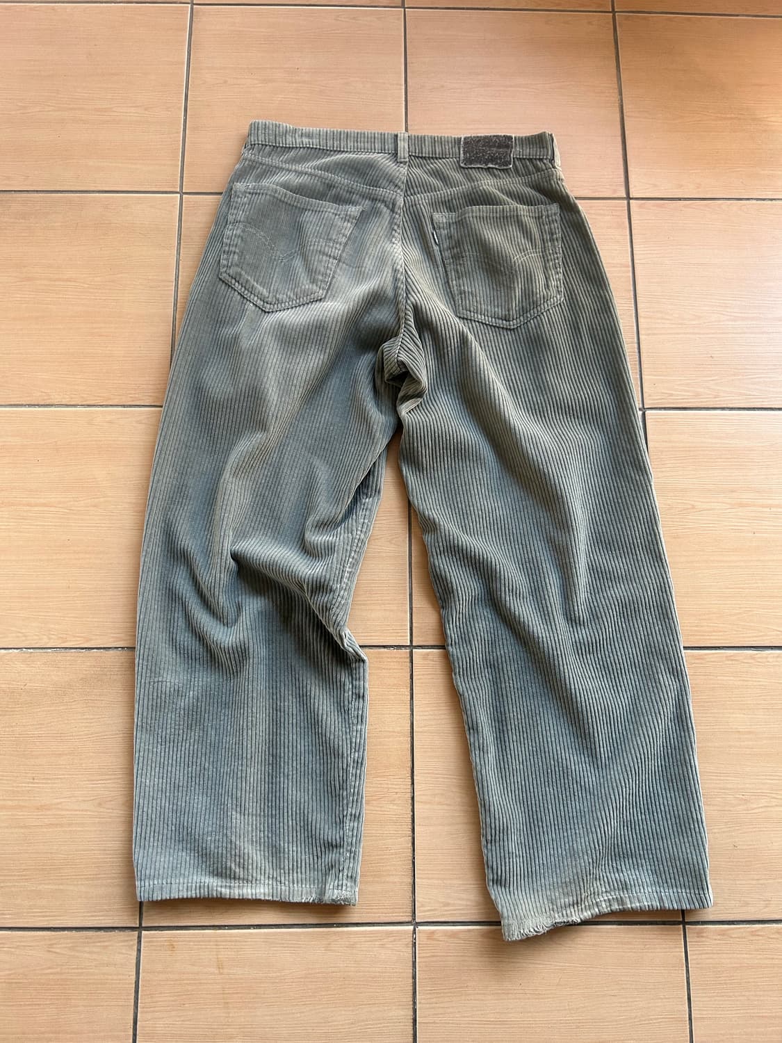 90‘s 리바이스 실버탭 베기 코듀로이팬츠 상품이미지3