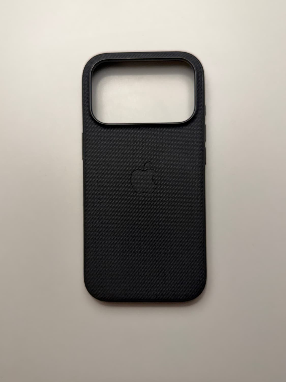 아이폰 17 프로 정품 테크우븐 케이스 블랙 상품이미지1