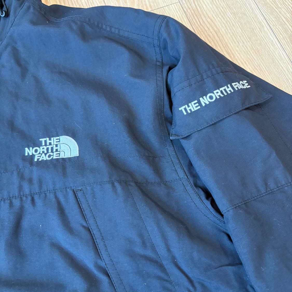 [노스페이스] 뽀글이 바람막이 테크웨어 XL 105 상품이미지2