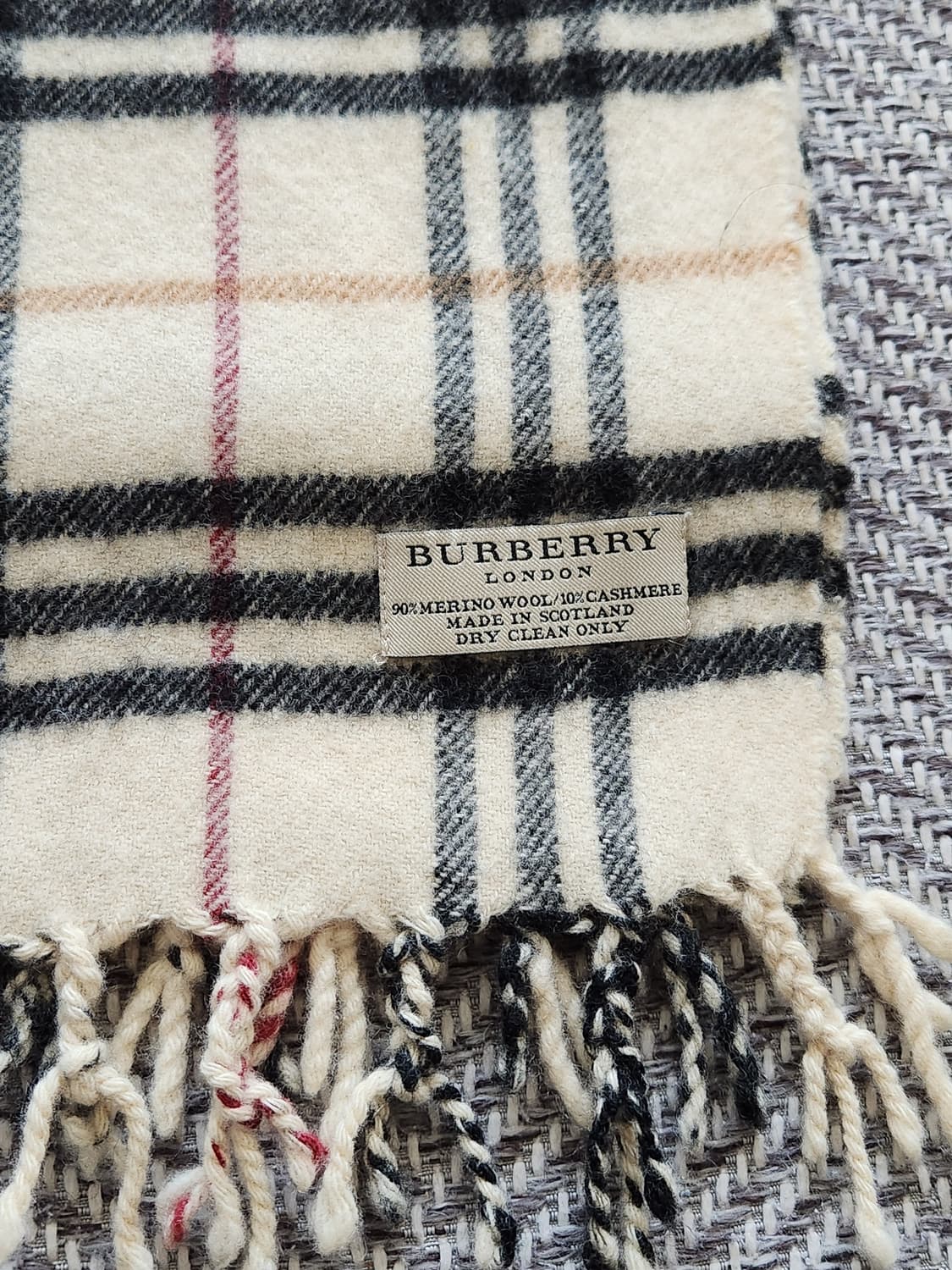 버버리 울/캐시미어 혼방 목도리 상품이미지4