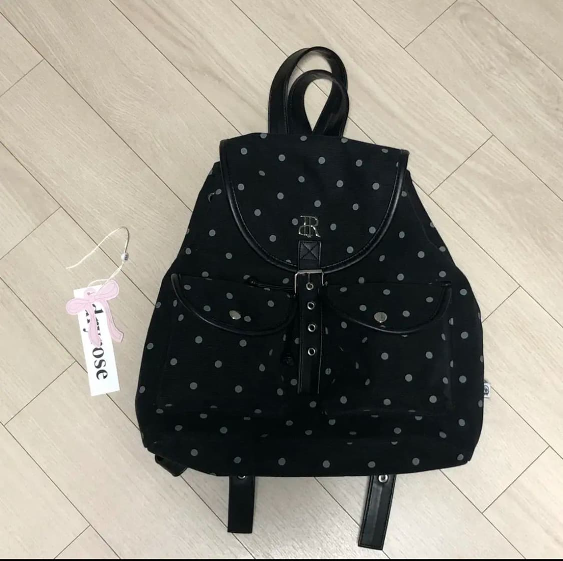 드라이로즈 도트포켓백팩 DRYROSE DOT POCKET BACKPACK 상품이미지3