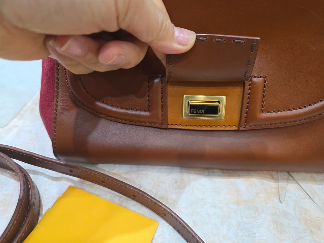 Fendi(펜디) 브라운 레더 트리밍 실바나 토트백 상품이미지2