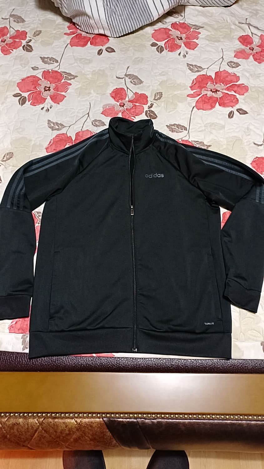 아디다스 저지 실측100 가슴56 기장72 상품이미지1