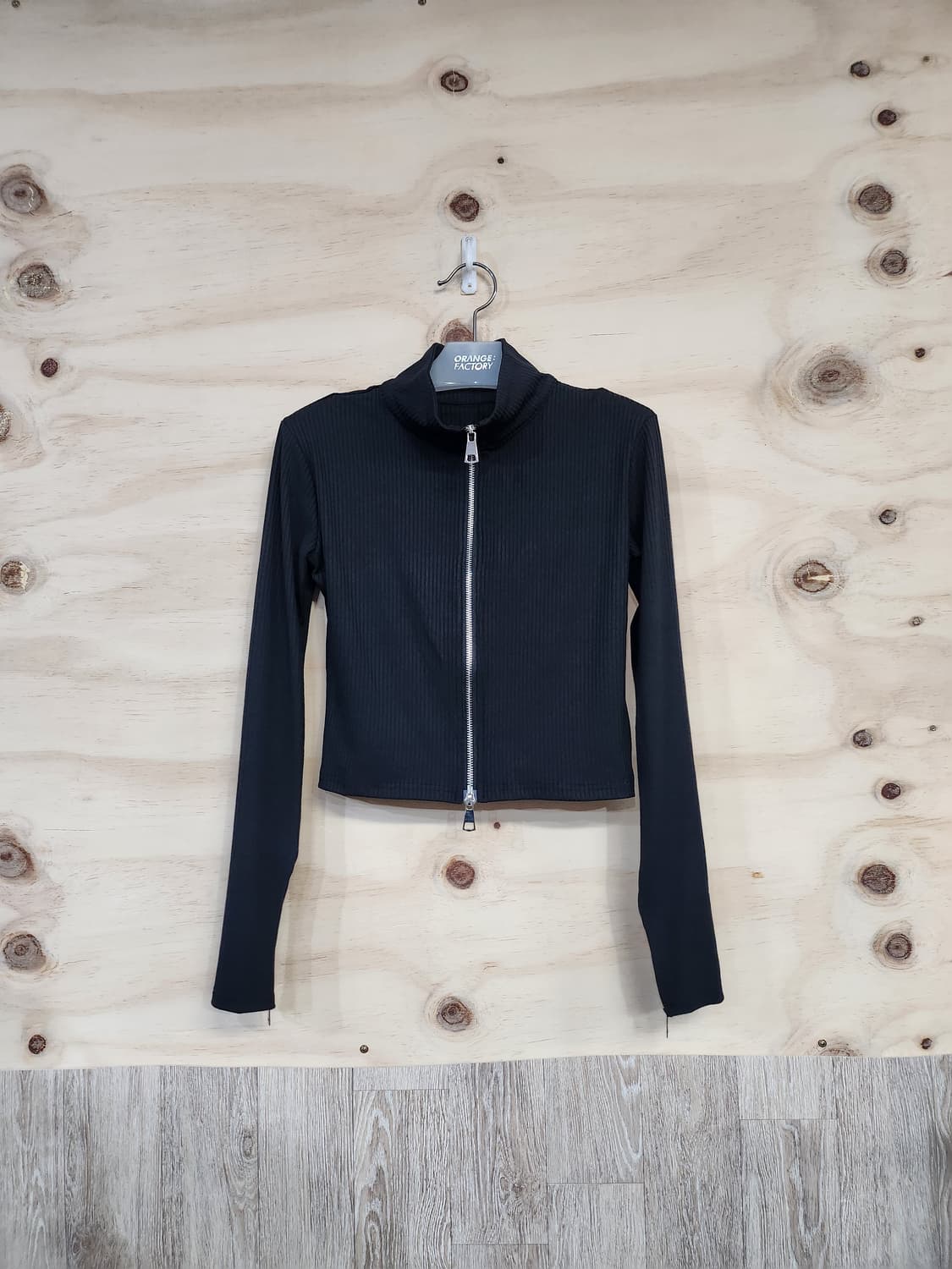 690) 여성 크롭 투웨이 집업 상품이미지1