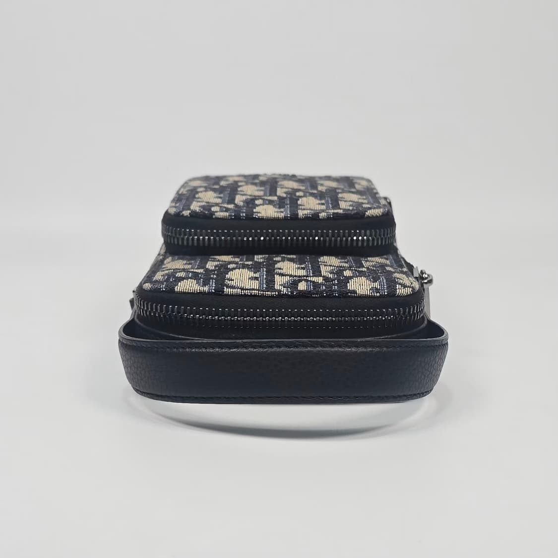 디올 오블리크 마이크로 라이더 파우치 크로스백 상품이미지6