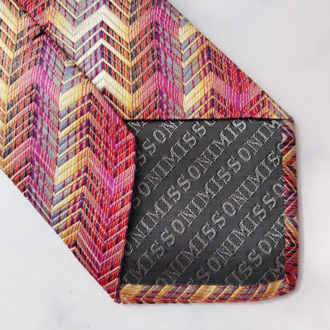 미쏘니 실크  멀티 헤링본 지그재그 넥타이 9.3cm A+등급 K2122 상품이미지5