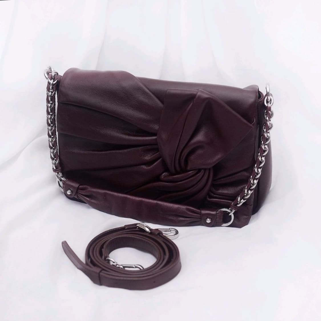 니나리찌 셔링 레더 리본 3웨이백 (토트.숄더.크로스) 상품이미지1