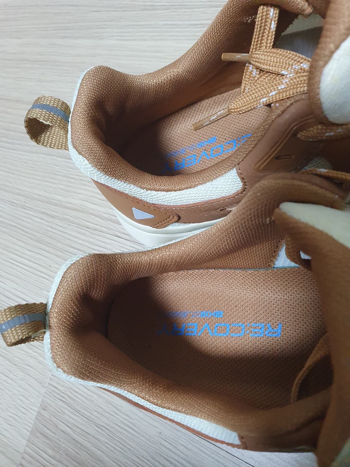 아키클래식 범퍼트레이너 운동화 245 상품이미지8