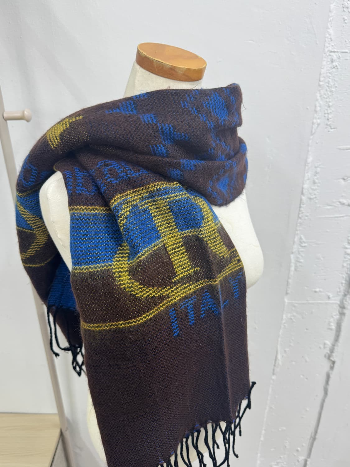 울 Amhassabor Rober ta ITALY 머플러 목도리 케이프 상품이미지9