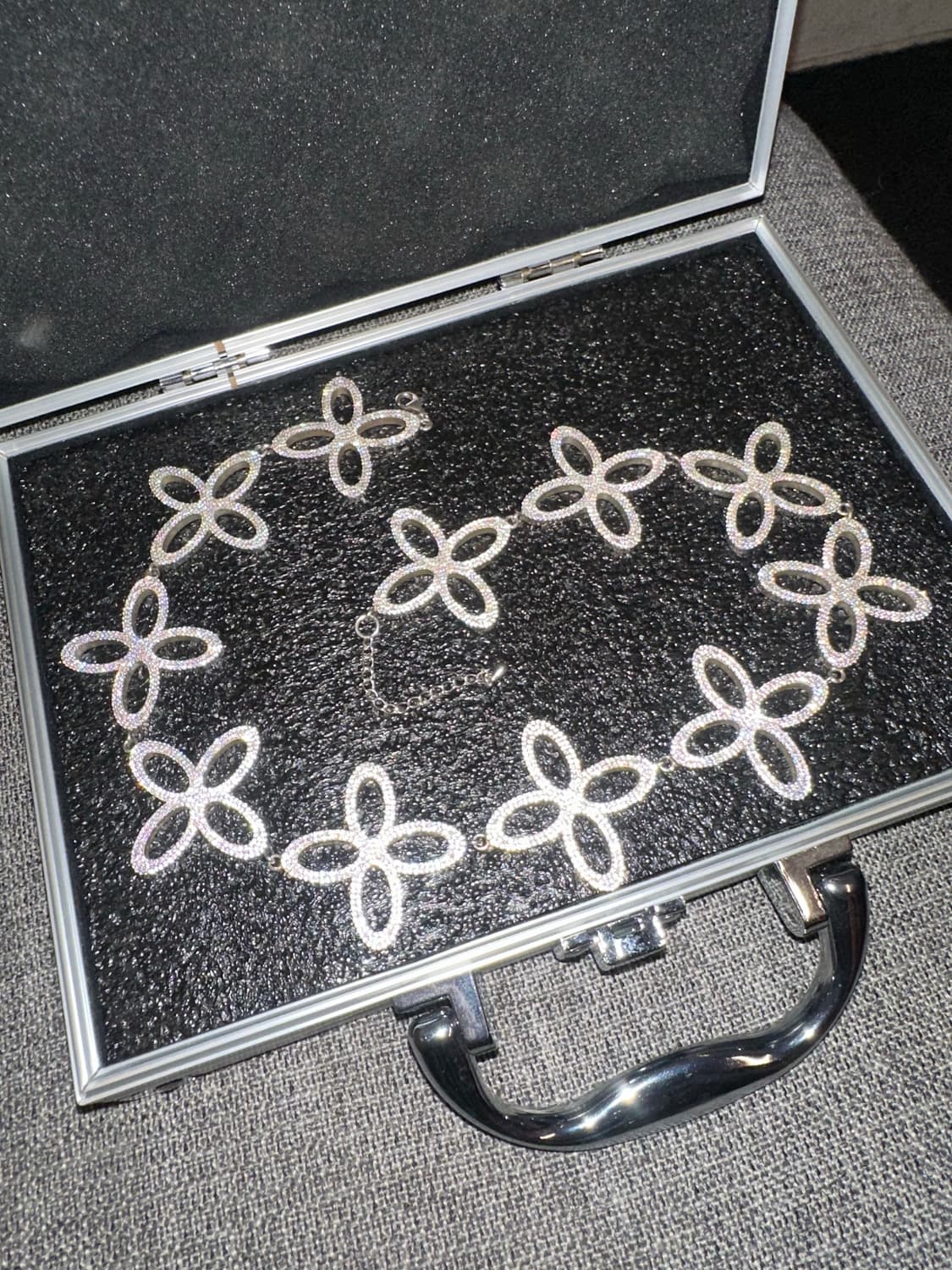 SURGERY 클로버 로고 아이스 목걸이 팝니다 상품이미지1