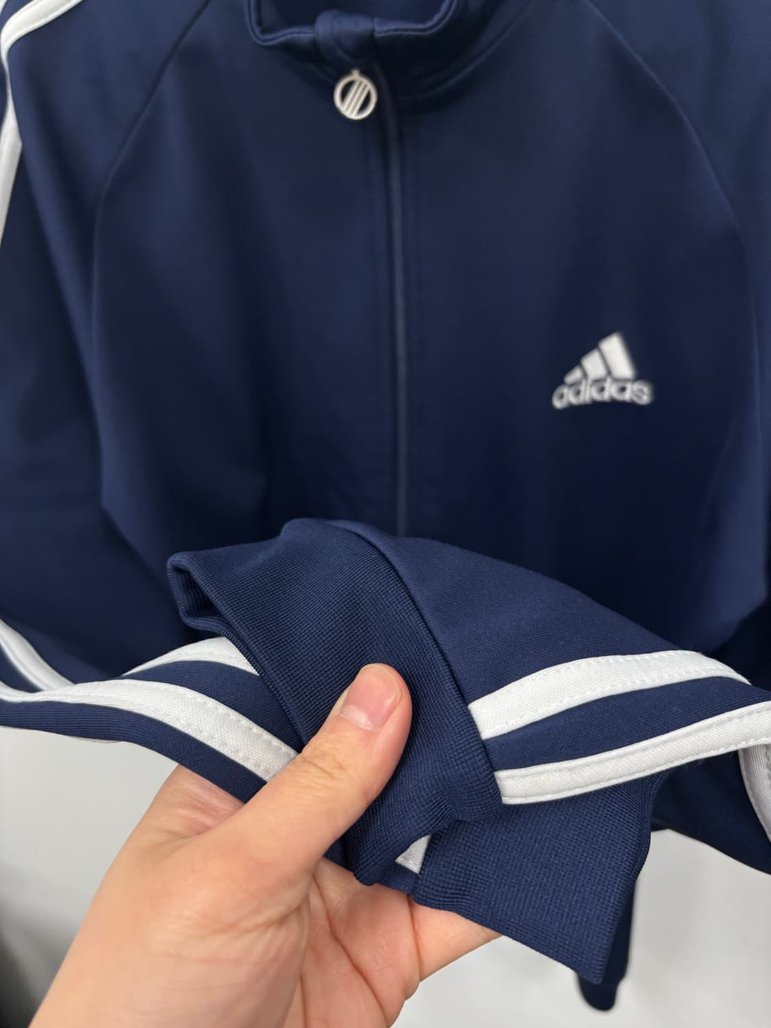 아디다스 트랙탑   상품이미지3