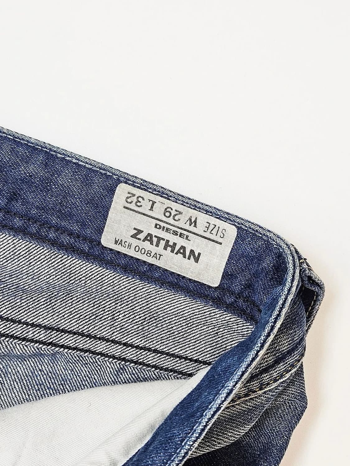 디젤 ZATHAN 세미 와이드 데님 팬츠 PN4083 상품이미지8