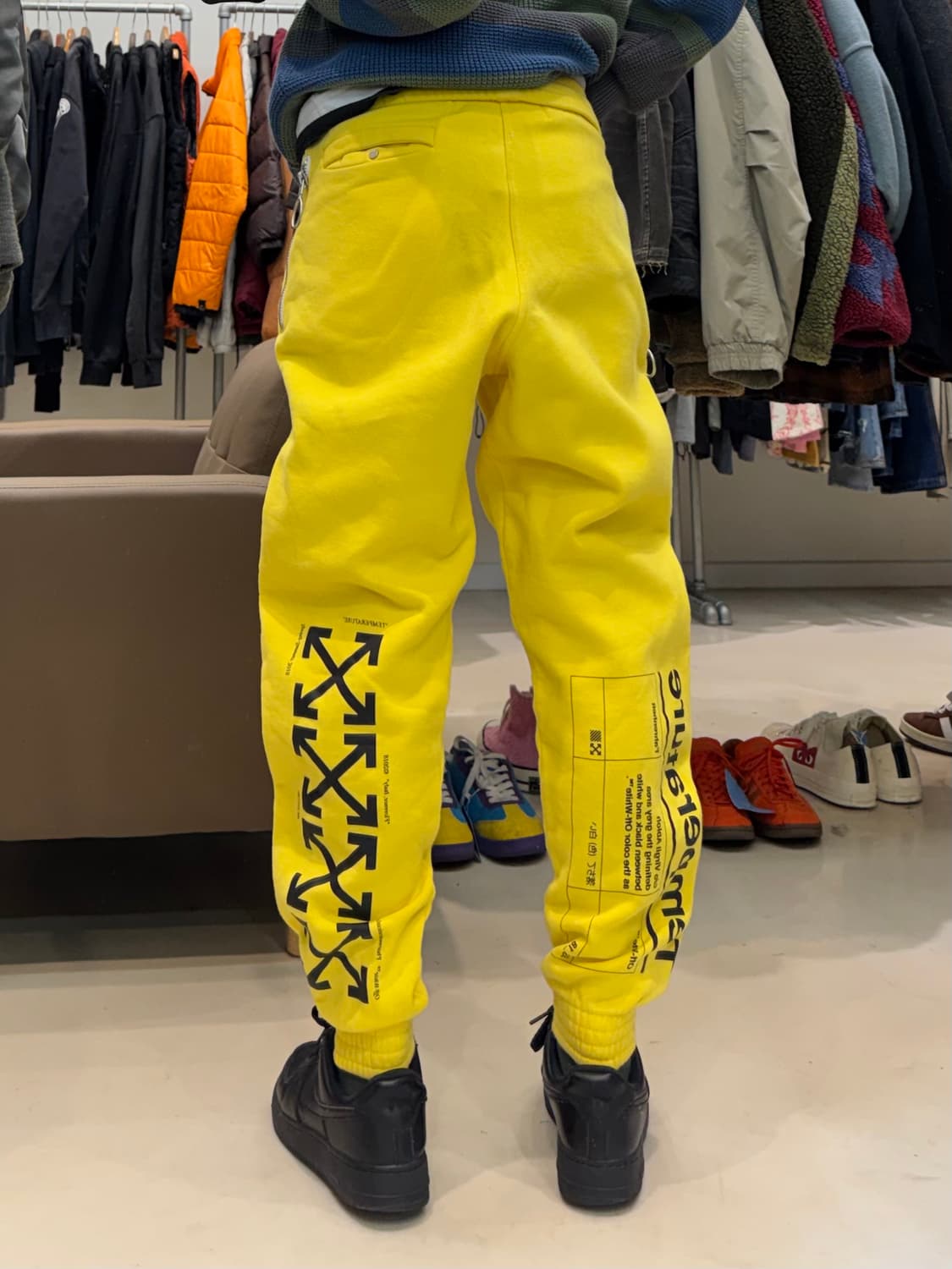 오프화이트 조거 스웻팬츠 상품이미지7