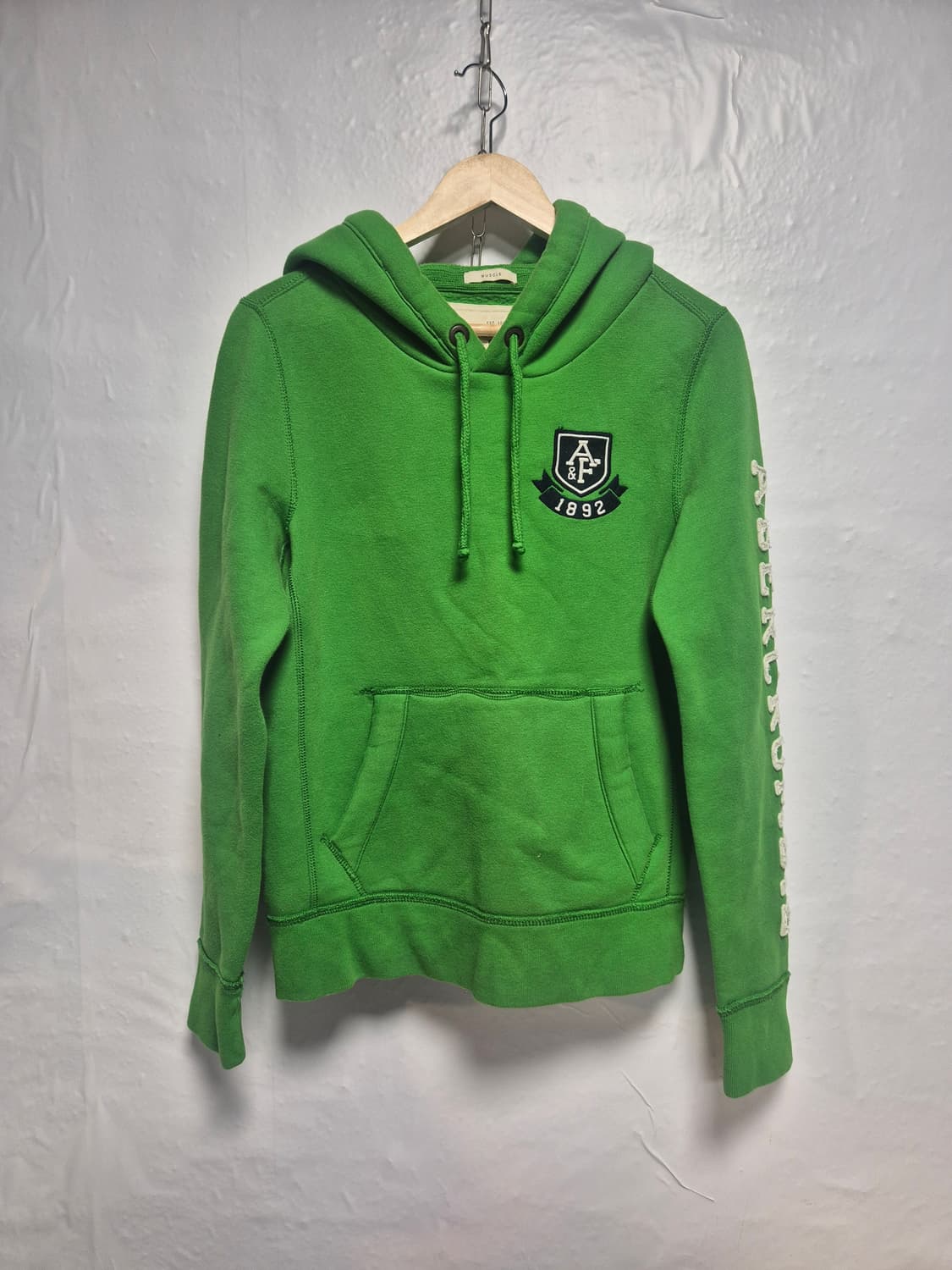 아베크롬비  그린 후드티 S 사이즈(상태A급) 상품이미지1