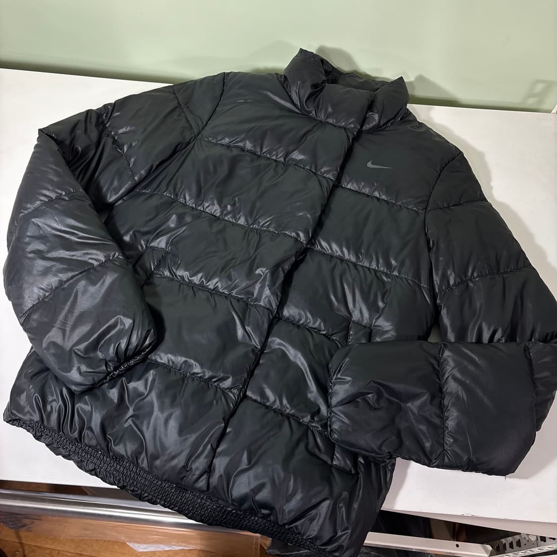 우먼M 나이키 블랙 덕다운 경량패딩 상품이미지1