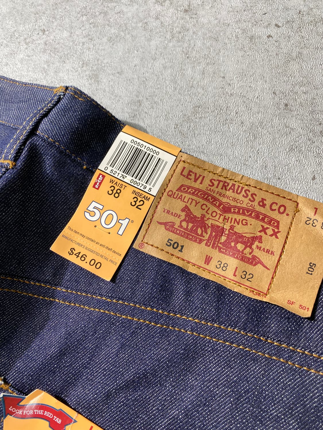 [38x32] 00s Levi's 501 리바이스 데드스탁 데님팬츠 상품이미지4