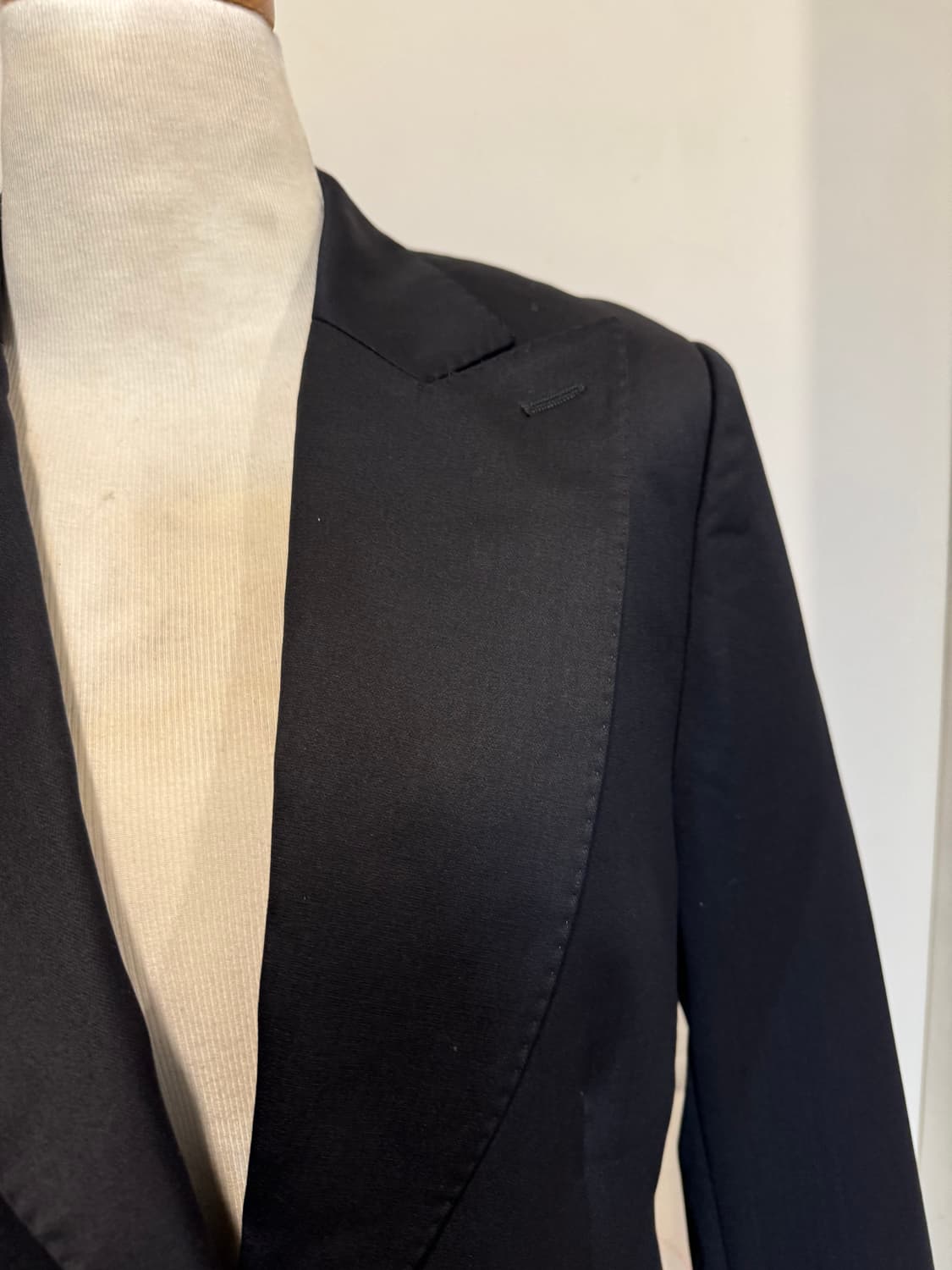 구찌 여성 블랙 자켓  상품이미지4