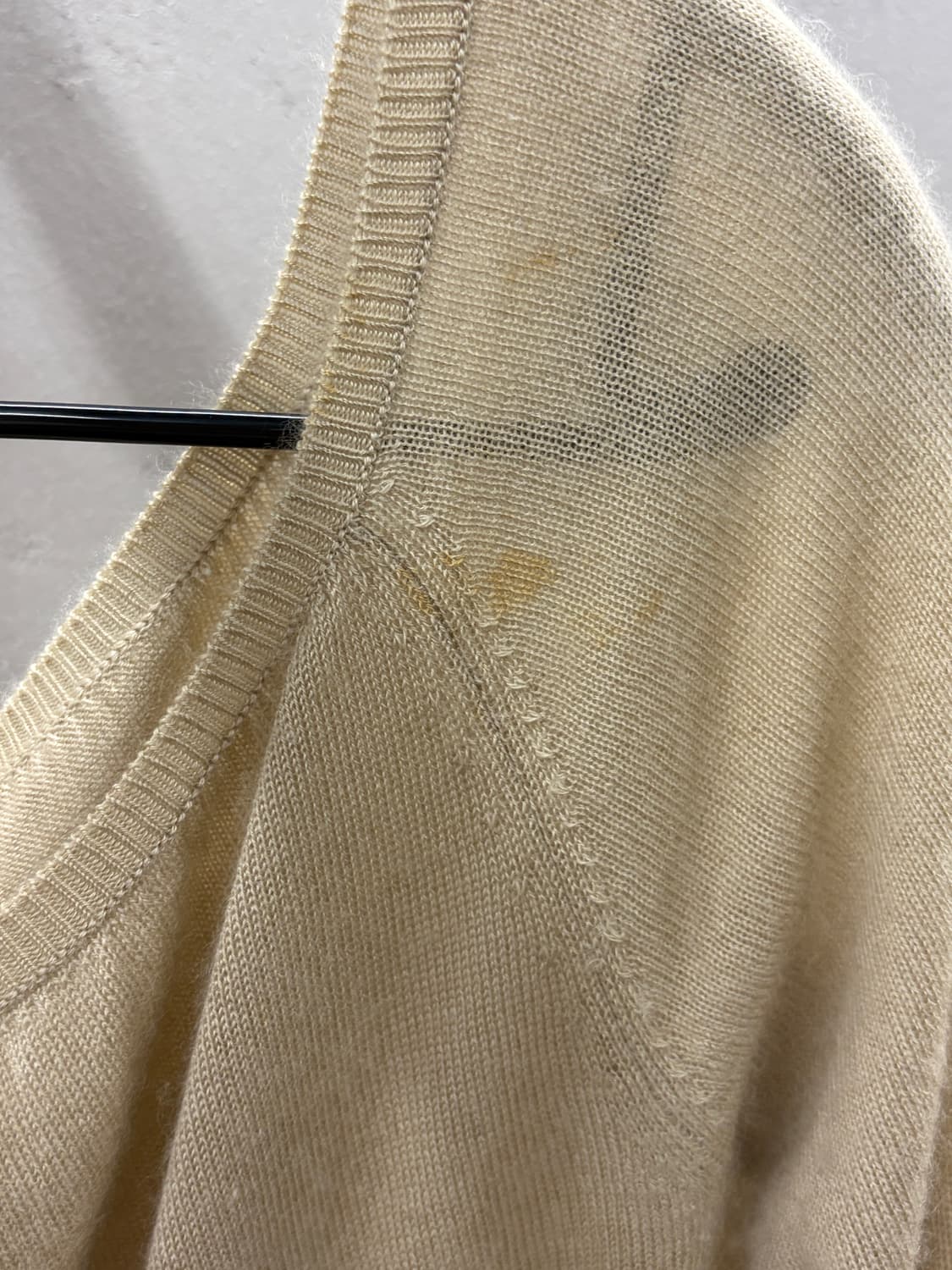 프라다 스퀘어넥 니트 베이지 40 상품이미지4