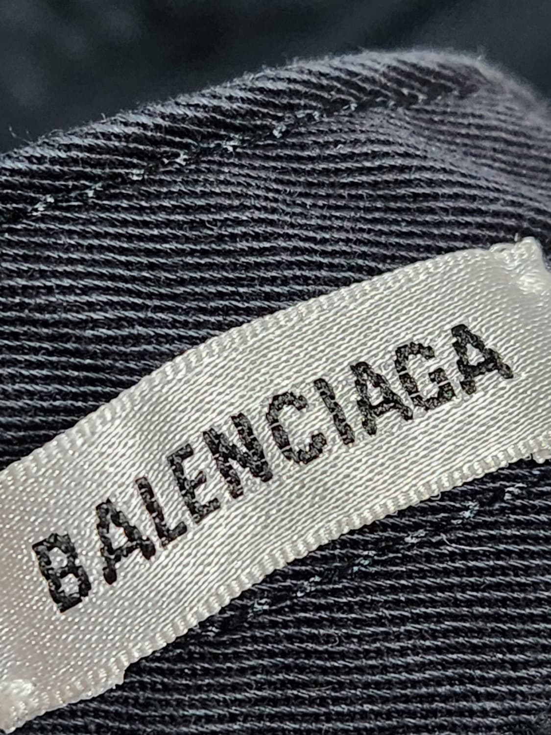 [L] 발렌시아가 워싱 챙로고 볼캡 모자 상품이미지7