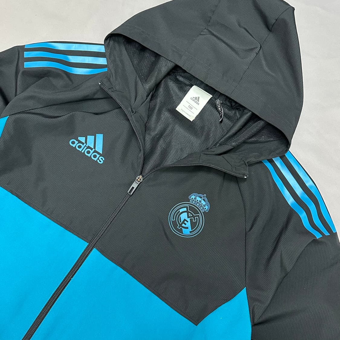 아디다스 레알마드리드 빈티지 바람막이 100 상품이미지4