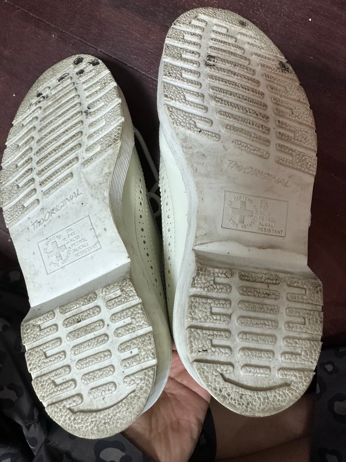 닥터마틴 3989 윙팁 화이트 uk3 상품이미지4