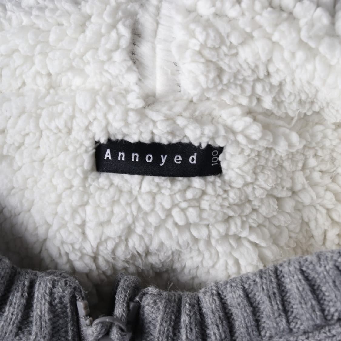어노이드 그레이 레터링 양털 니트 집업 L 상품이미지5