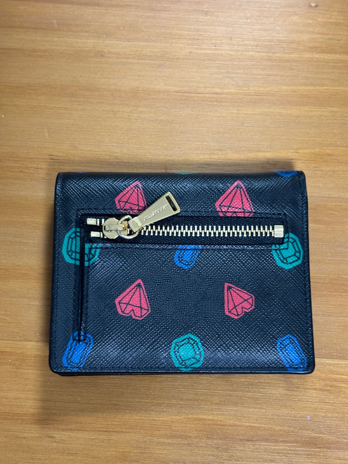 질스튜어트 다이아 하트 지갑 상품이미지3