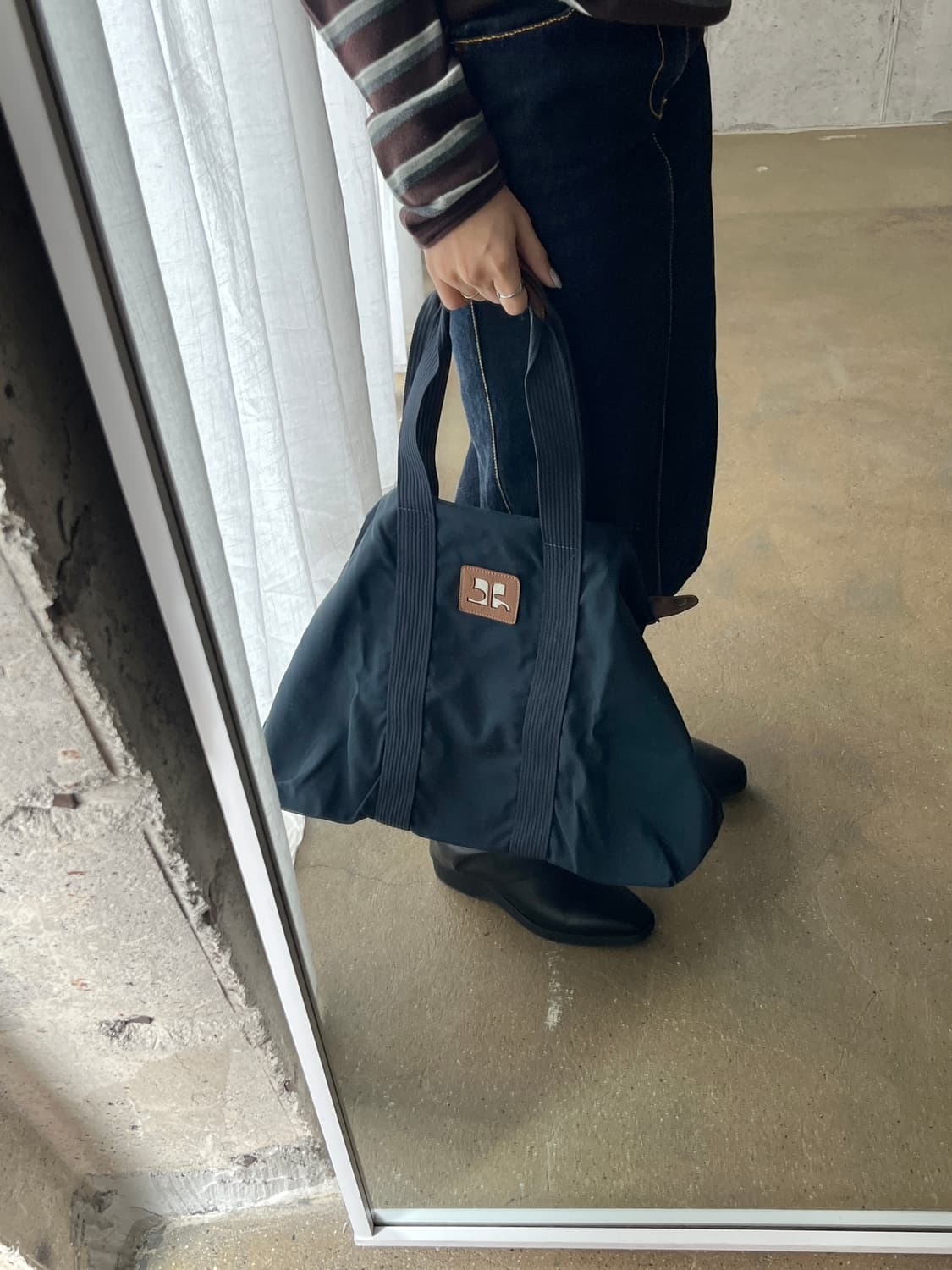 90s Courreges 꾸레쥬 로고 쇼퍼백 네이비 상품이미지3