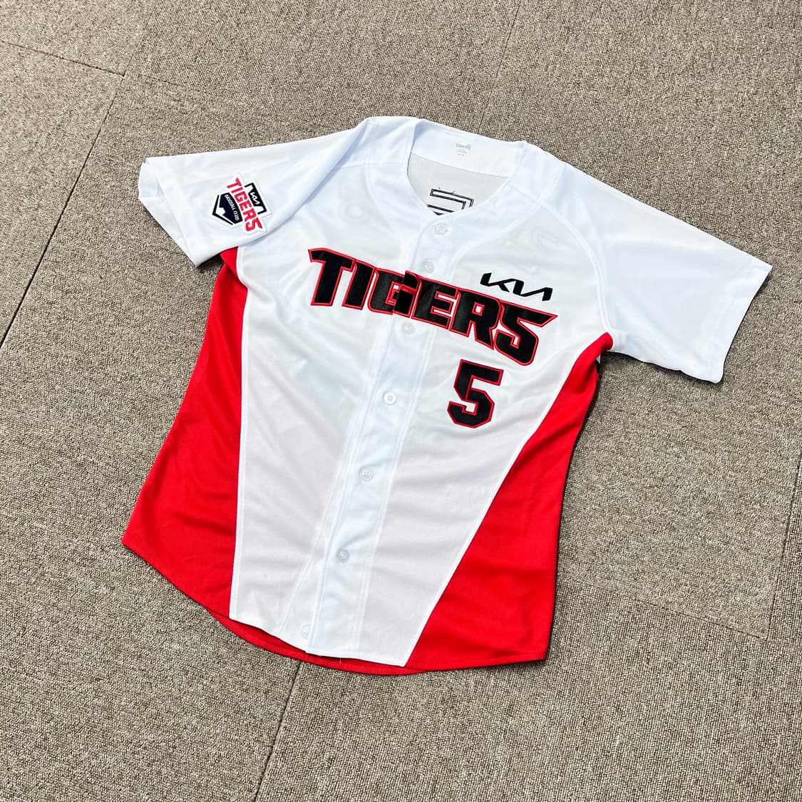 기아타이거즈 김도영 유니폼 상품이미지2