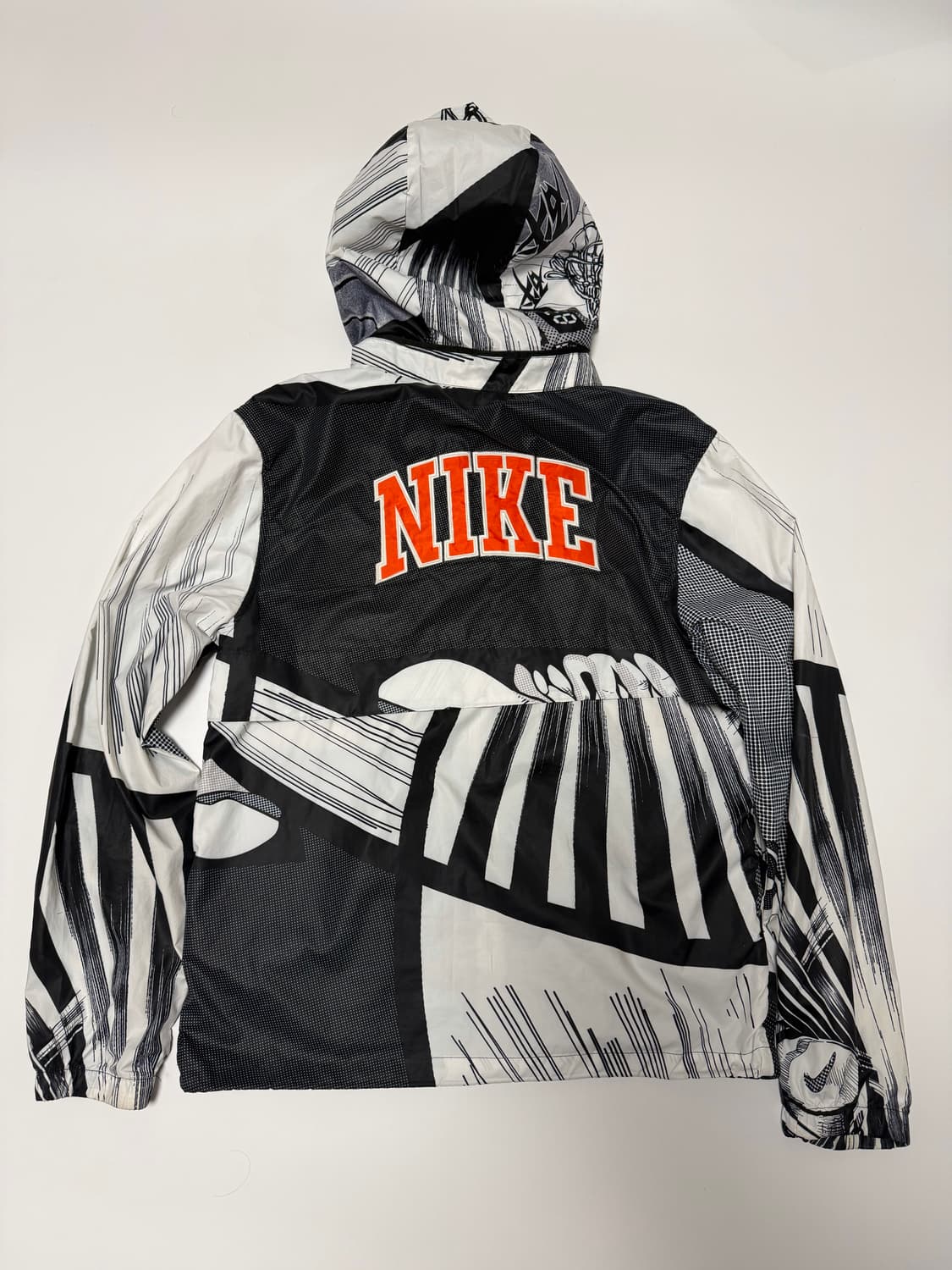 나이키 바람막이 상품이미지2